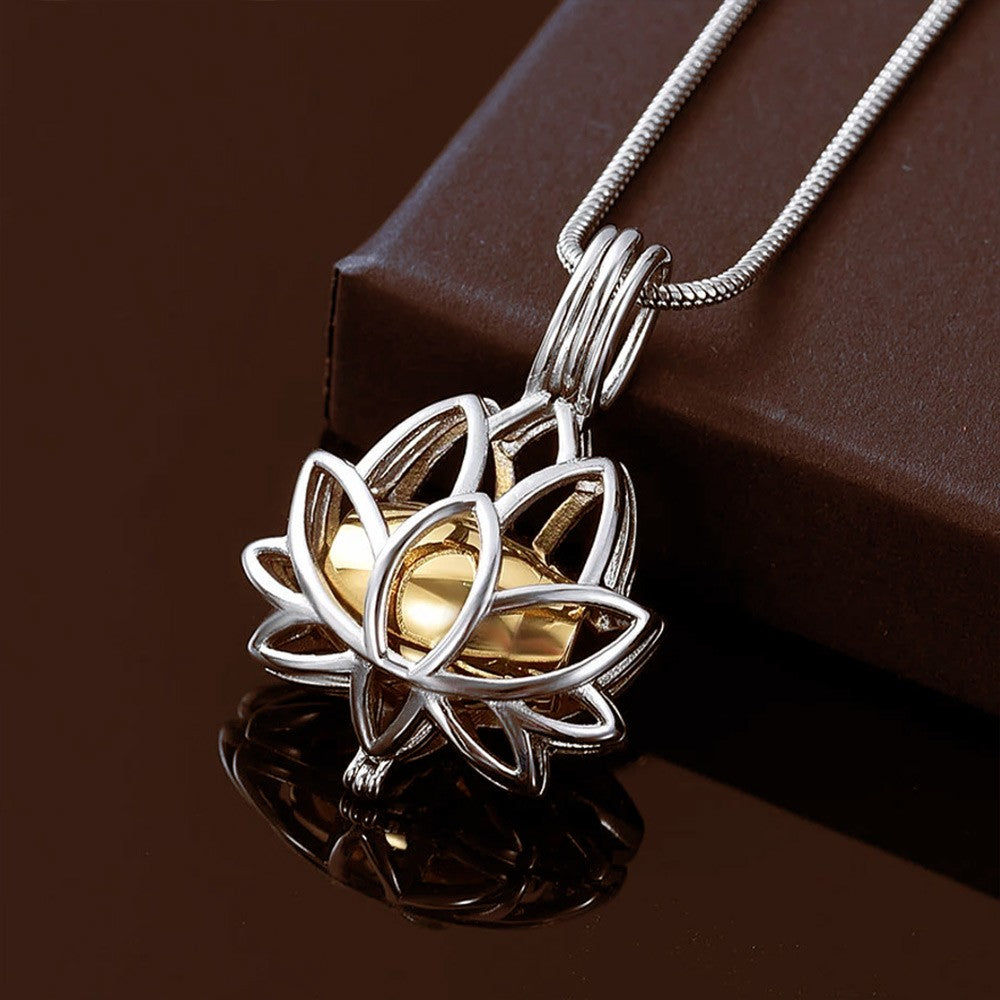 Personalized Lotus Flower Ashes Pendant Necklace with Mini Keepsake Urn, Memorial Cremation Jewelry, Memory Gift for Beloved/Pet Loss
