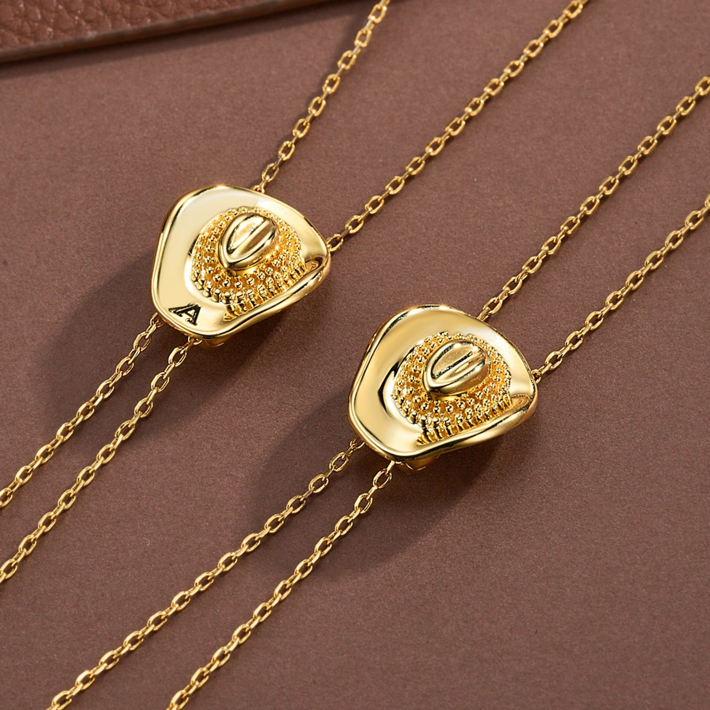 Personalized Cowboy Hat Necklace for Women, Custom Initial Charm Necklace, Dainty Western Jewelry, Birthday/Christmas/Anniversary Gift for Cowgirl