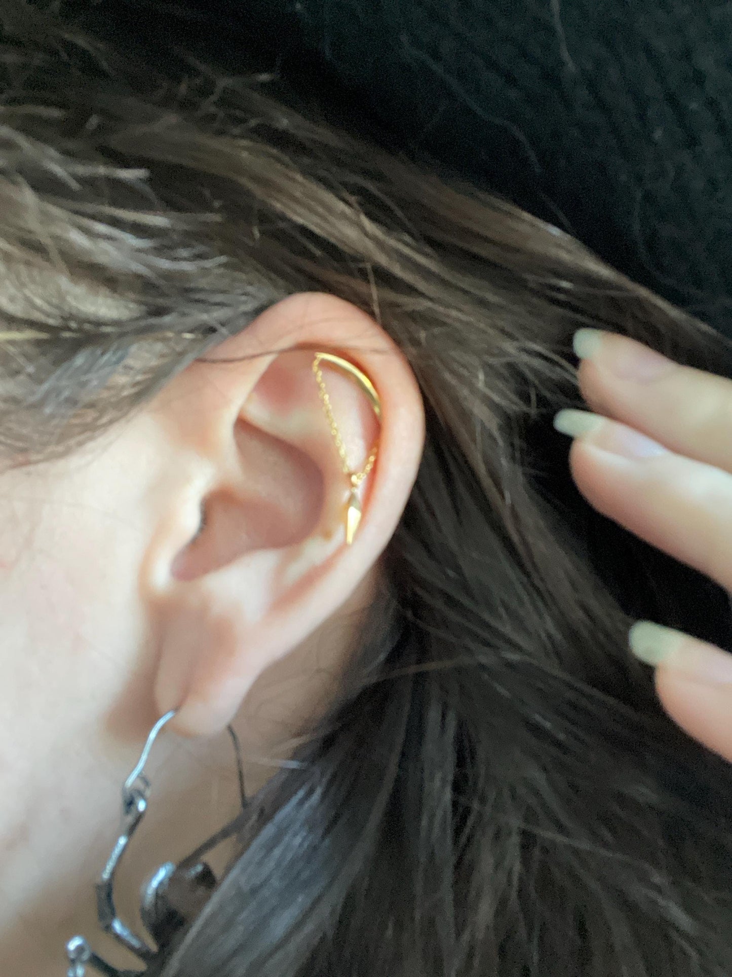 Top Helix Chain Piercing • Hanging Pendulum Helix Earring • Crescent Moon Cartilage Earring • 18G 16G • Silver Hidden Helix - CRT012