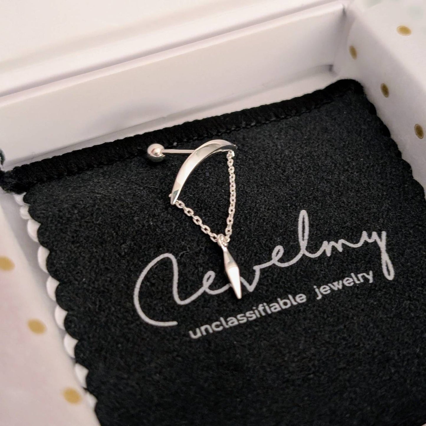 Top Helix Chain Piercing • Hanging Pendulum Helix Earring • Crescent Moon Cartilage Earring • 18G 16G • Silver Hidden Helix - CRT012