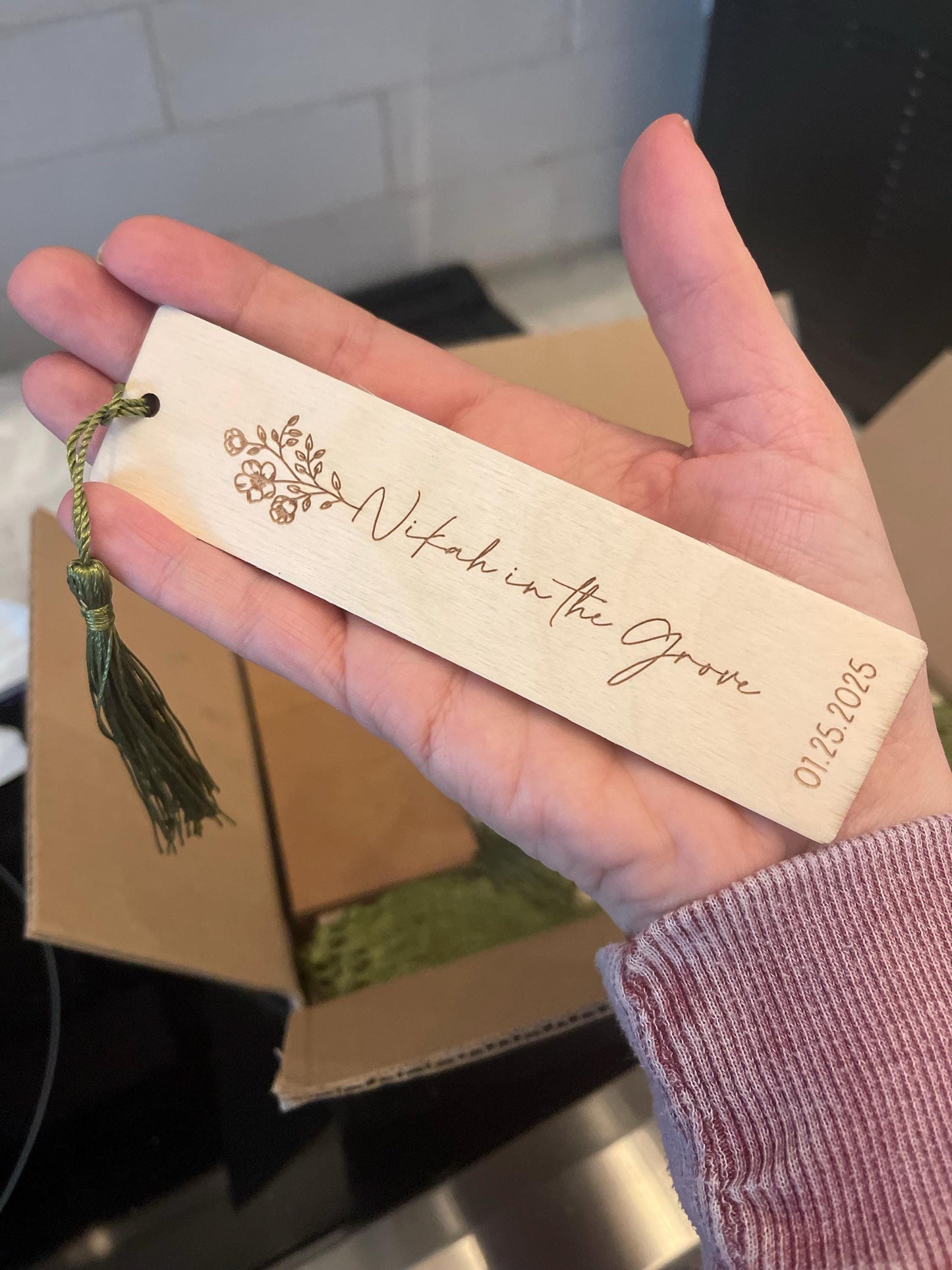 Personalized Wooden Bookmarks - Custom Wedding Favors, Party Gifts, Bridal Shower Keepsakes, Save the date