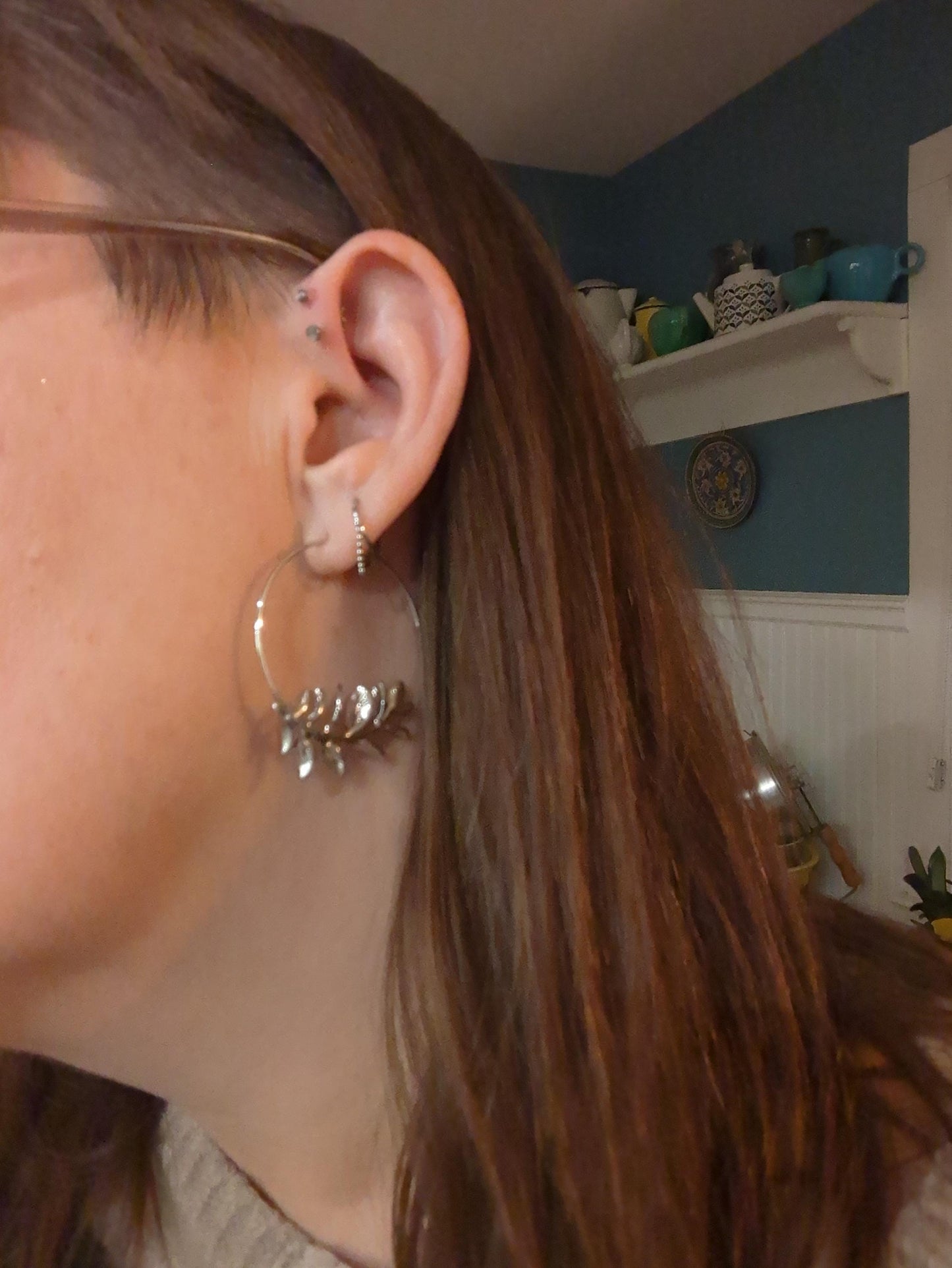 Rosemary Leaf Hoop Earrings, Gold Silver Leaf Hoop Earrings, Realistic Twig Branch Earrings, Gift for Best Friend, 30th Birthday Gift