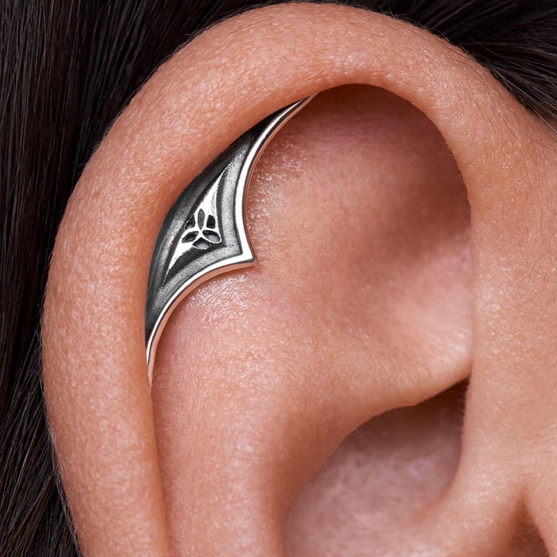 Goth Hidden Helix Earring • Cartilage Helix Piercing 18G 16G • Dark Silver Jewelry • Gothic Jewelry Punk Tattoo Medieval Earring • CRT021