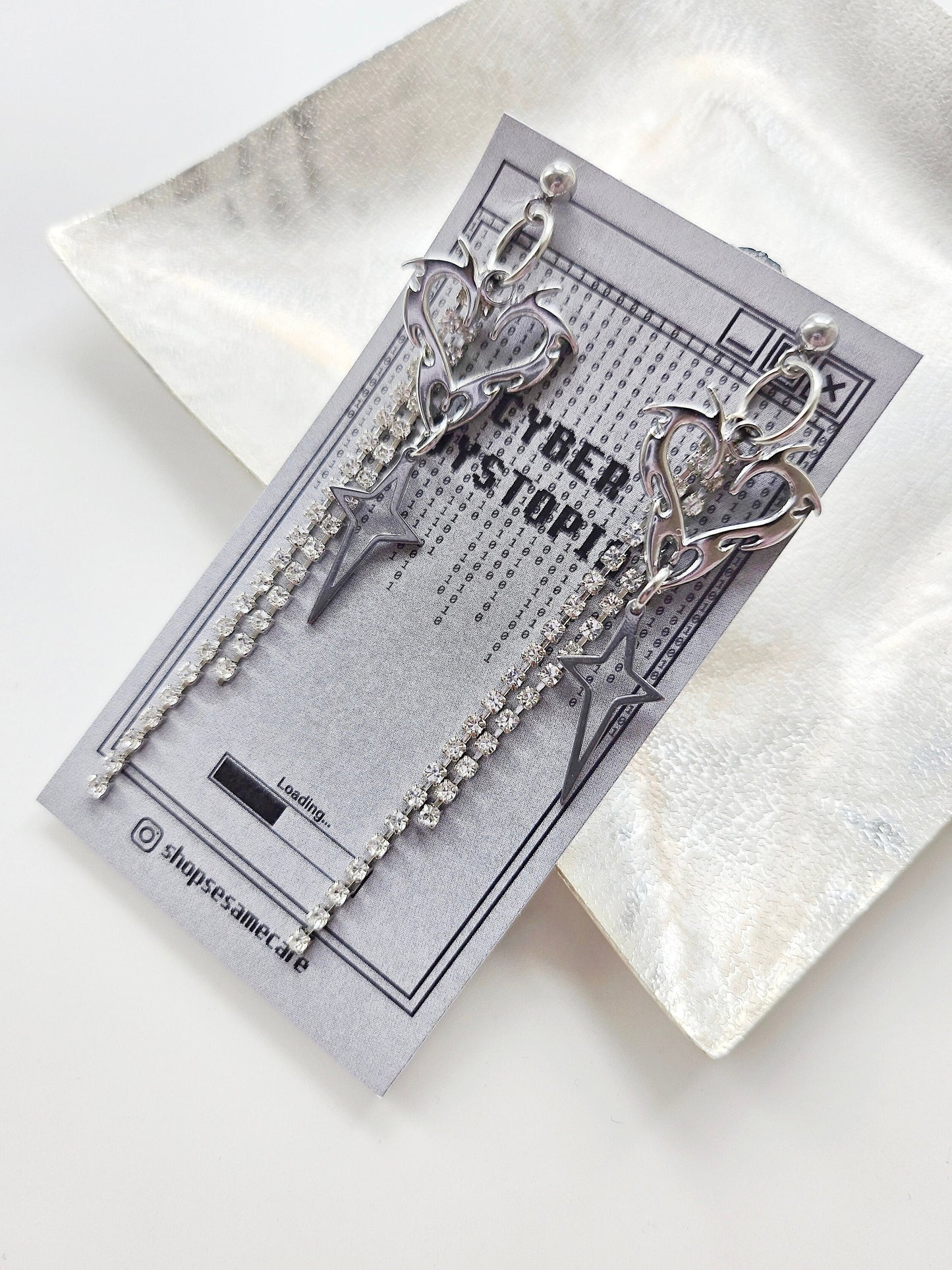 Angel Earrings | Alt Jewelry | Soft Grunge | Y2K Style | Silver Drop Earring | Gift for Girlfriend | 90s Style | Kpop Earrings