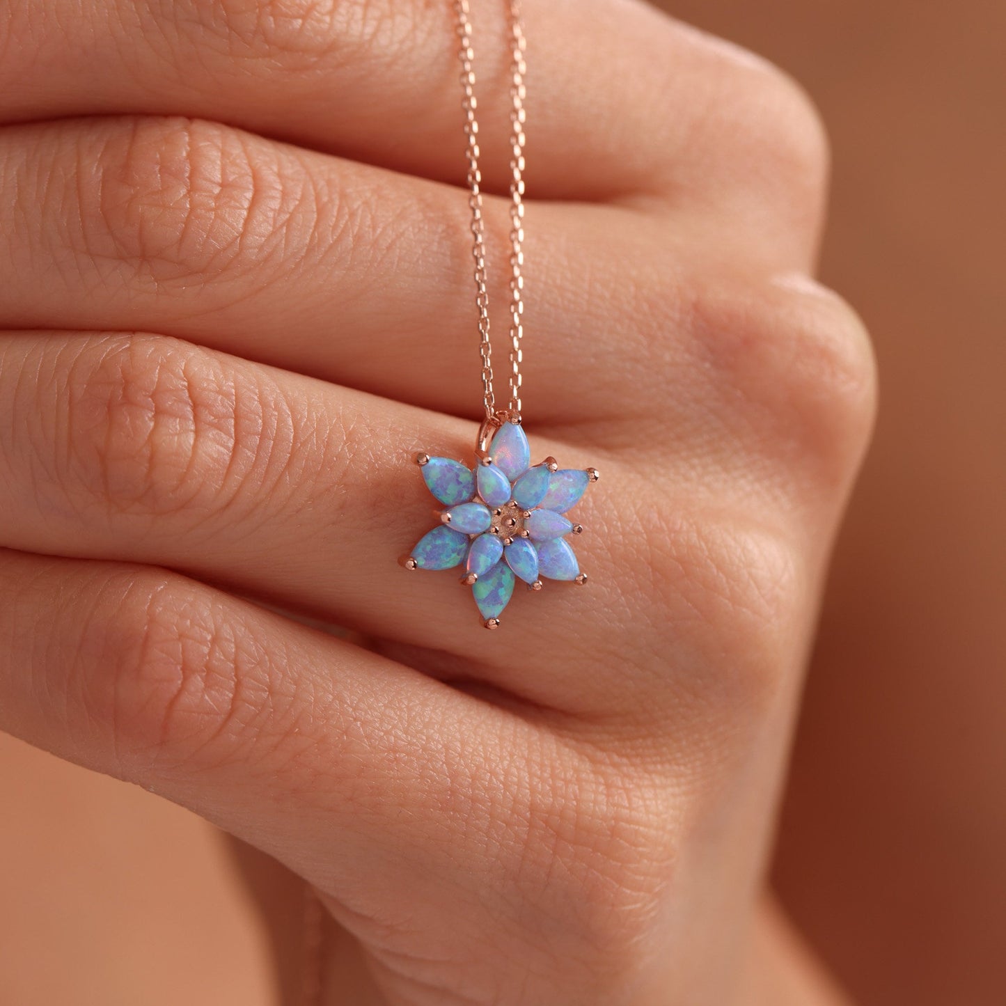 Opal Flower Necklace,Dainty Opal Necklace, Opal Flower Necklace ,White Opal Necklace Gold,Mothers Day Gift, Briedsmaid Necklace,Gift for her