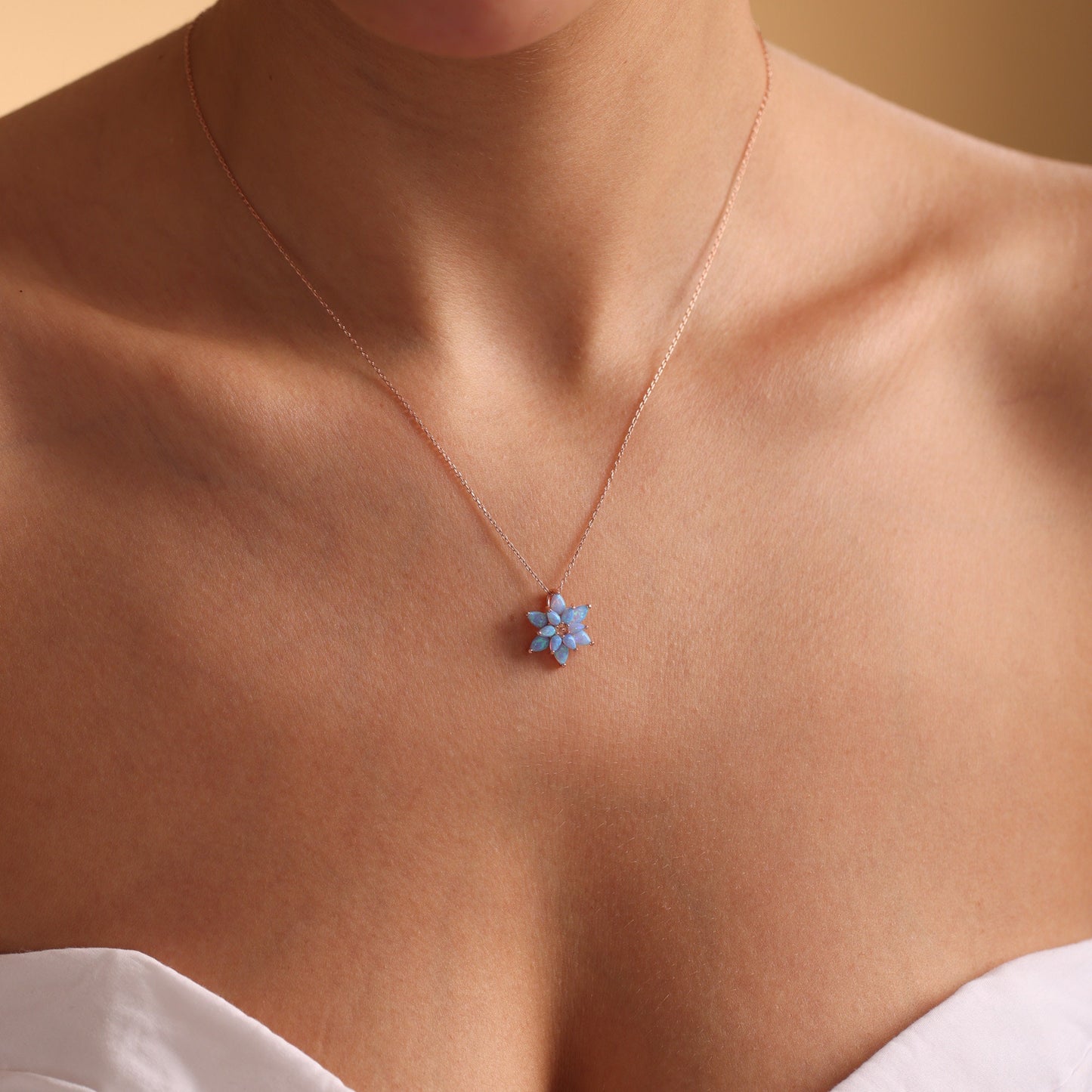 Opal Flower Necklace,Dainty Opal Necklace, Opal Flower Necklace ,White Opal Necklace Gold,Mothers Day Gift, Briedsmaid Necklace,Gift for her