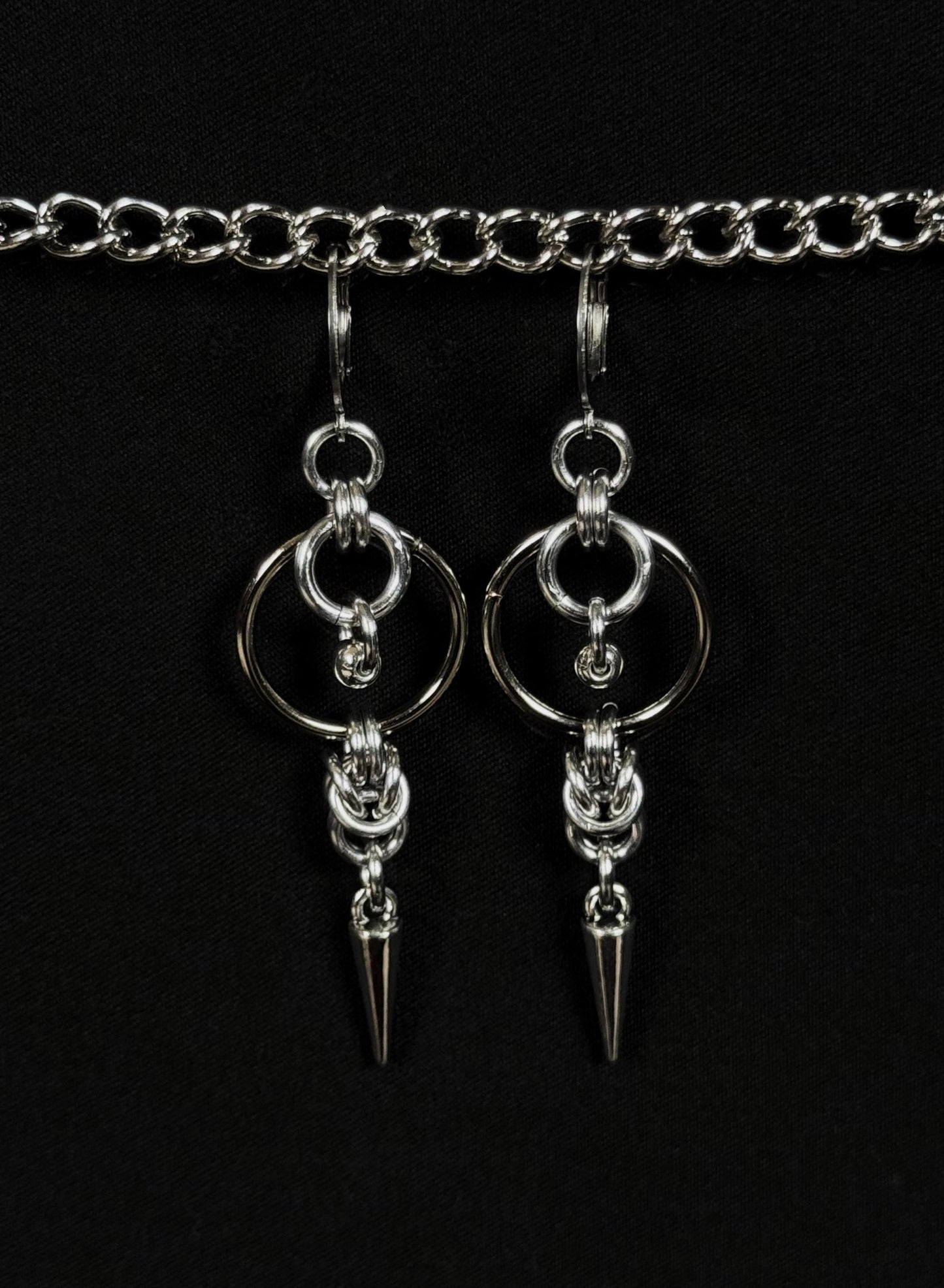 Spiked Byzantine Chainmail Earrings: Gothic Double O Design for Edgy Fashion Enthusiasts