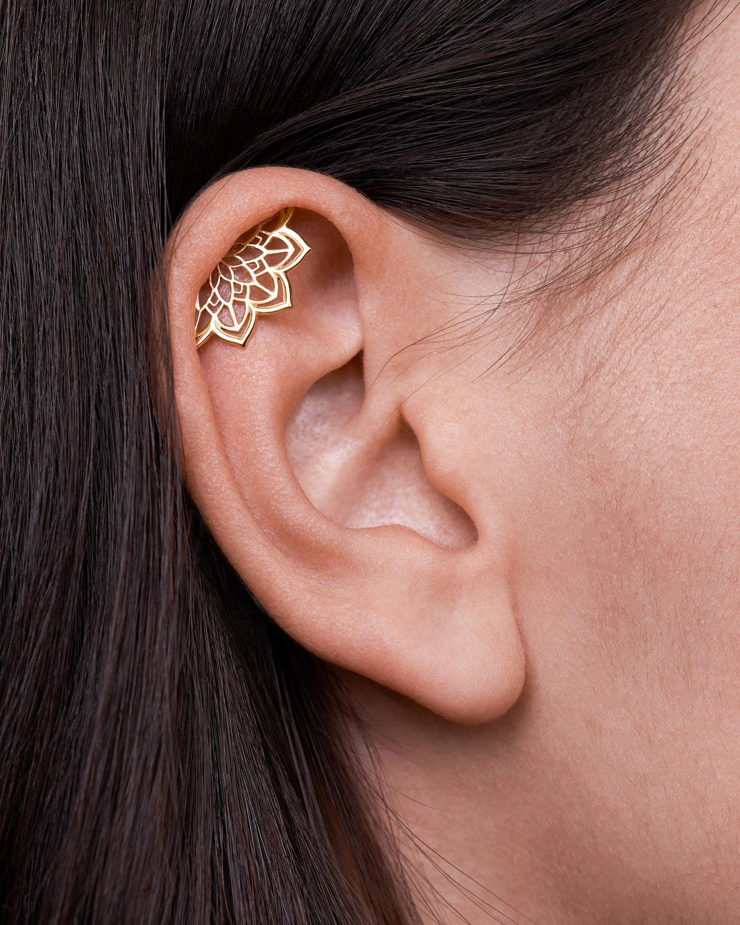 Boho Helix Earring • Geometric Mandala Lotus Flower Hidden Helix • Piercing 18G 16G • Cartilage Bohemian Silver Spiritual Jewelry • CRT023