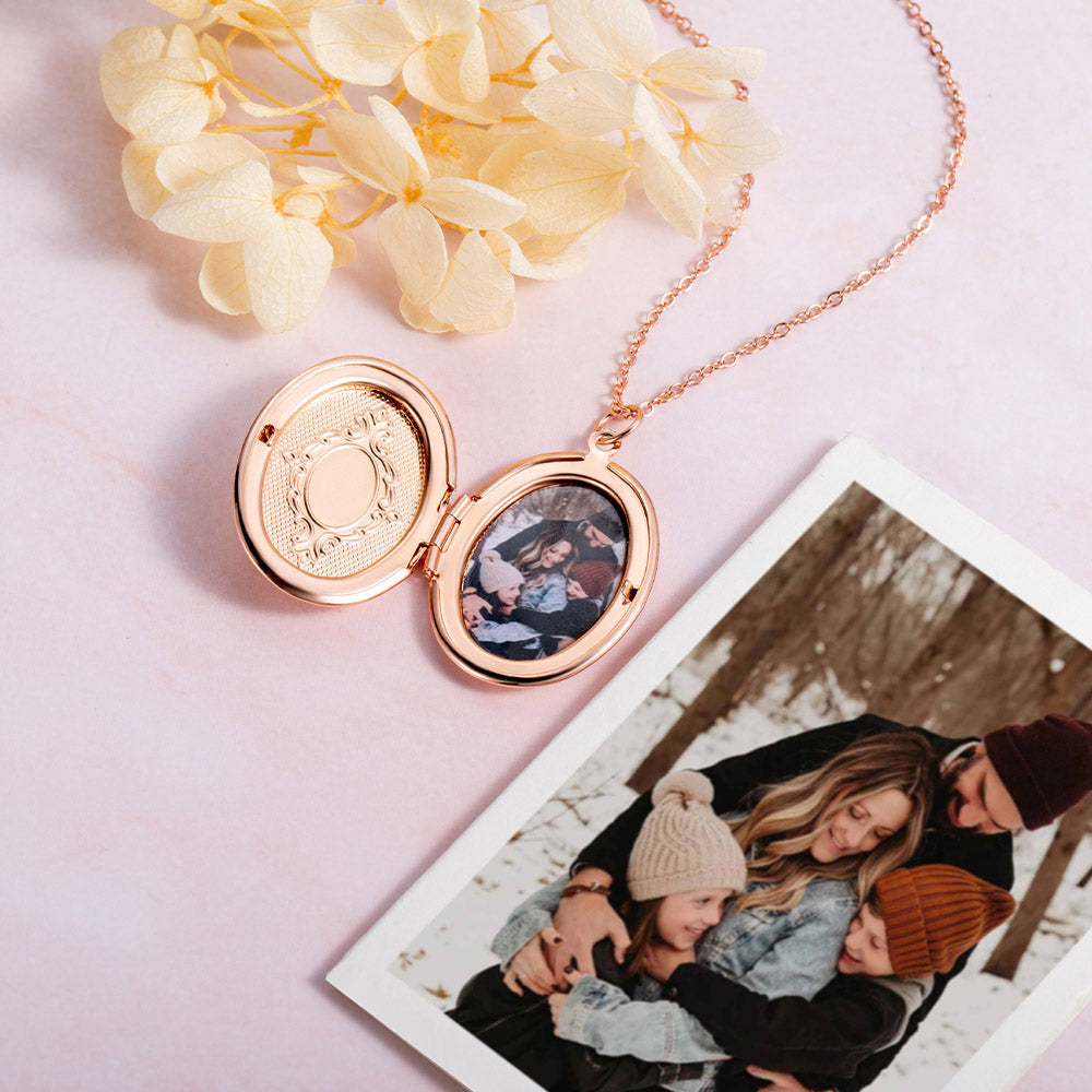 Personalized Birth Flower Oval Locket Necklace with Photo, Custom Picture Oval Necklace, Birthday/Anniversary/Mother's Day Gift for Mom/Her/Family