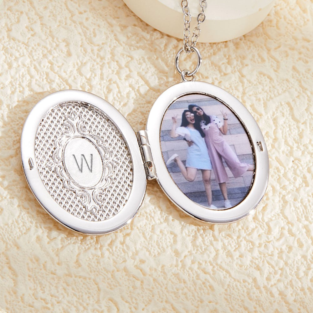 Personalized Photo & Initial Birth Flower Oval Locket Necklace, Custom Picture Oval Necklace, Birthday/Anniversary/Mother's Day Gift for Mom/Her