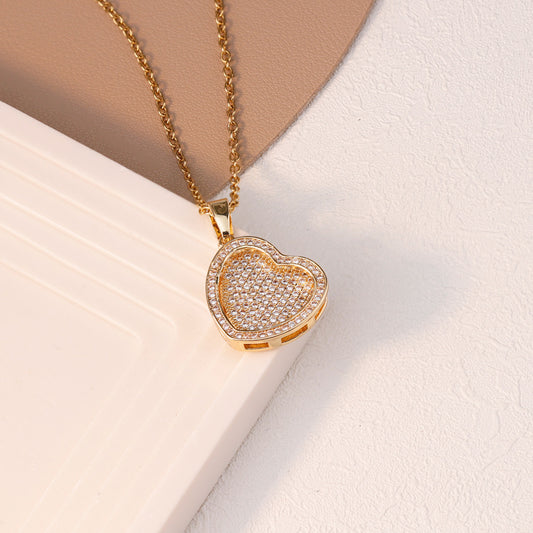 Personalized Heart Pendant Necklace, Custom Engraved Gold Heart Charm with Crystals, Perfect Gift for Valentine's Day