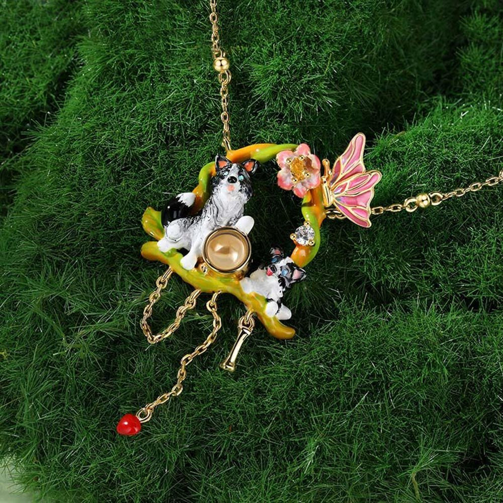 Personalized Border Collie Necklace with Photo Projection – Enamel Dog Pendant, Custom Pet Memorial Gift for Dog Lovers