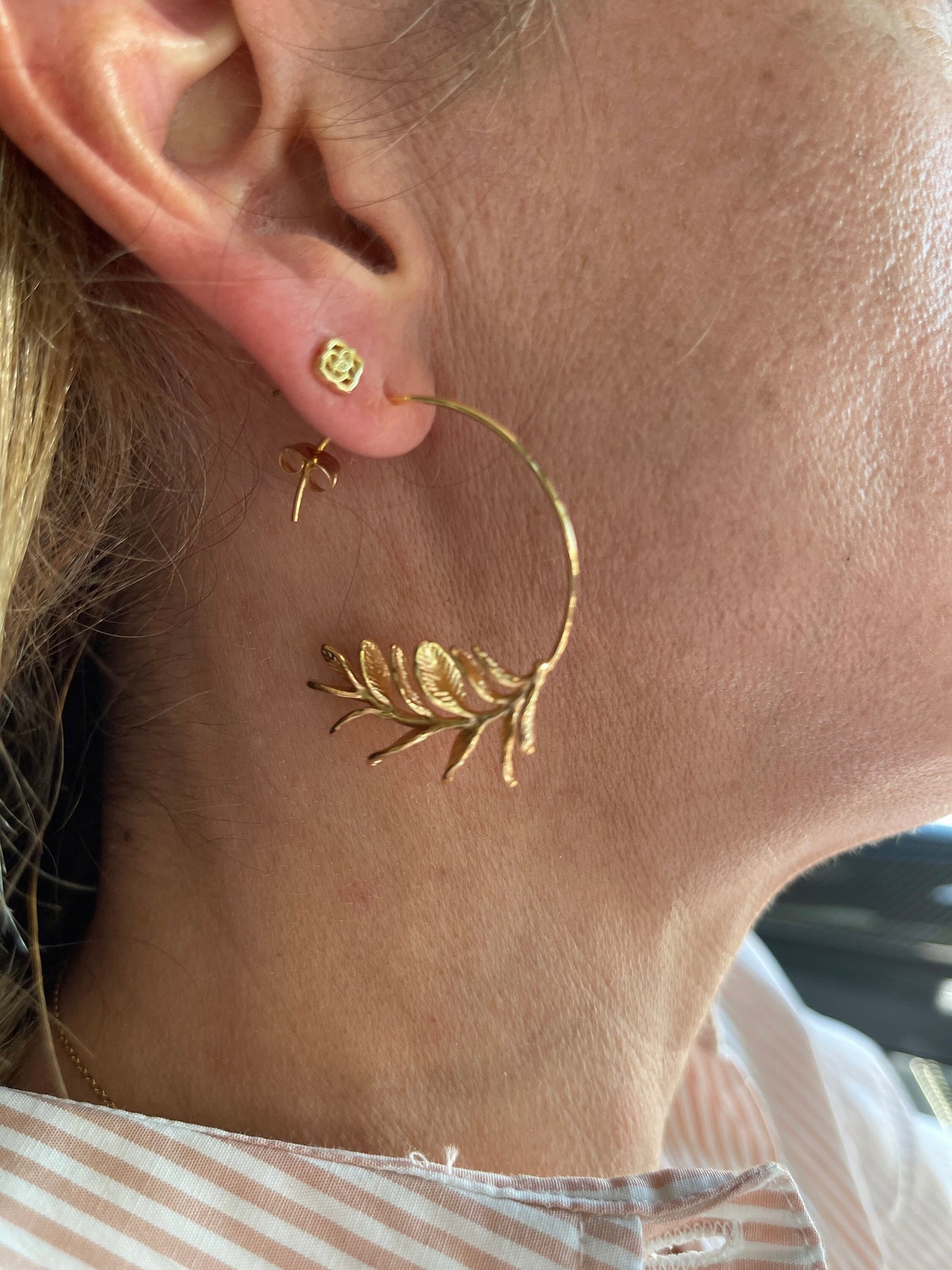 Rosemary Leaf Hoop Earrings, Gold Silver Leaf Hoop Earrings, Realistic Twig Branch Earrings, Gift for Best Friend, 30th Birthday Gift