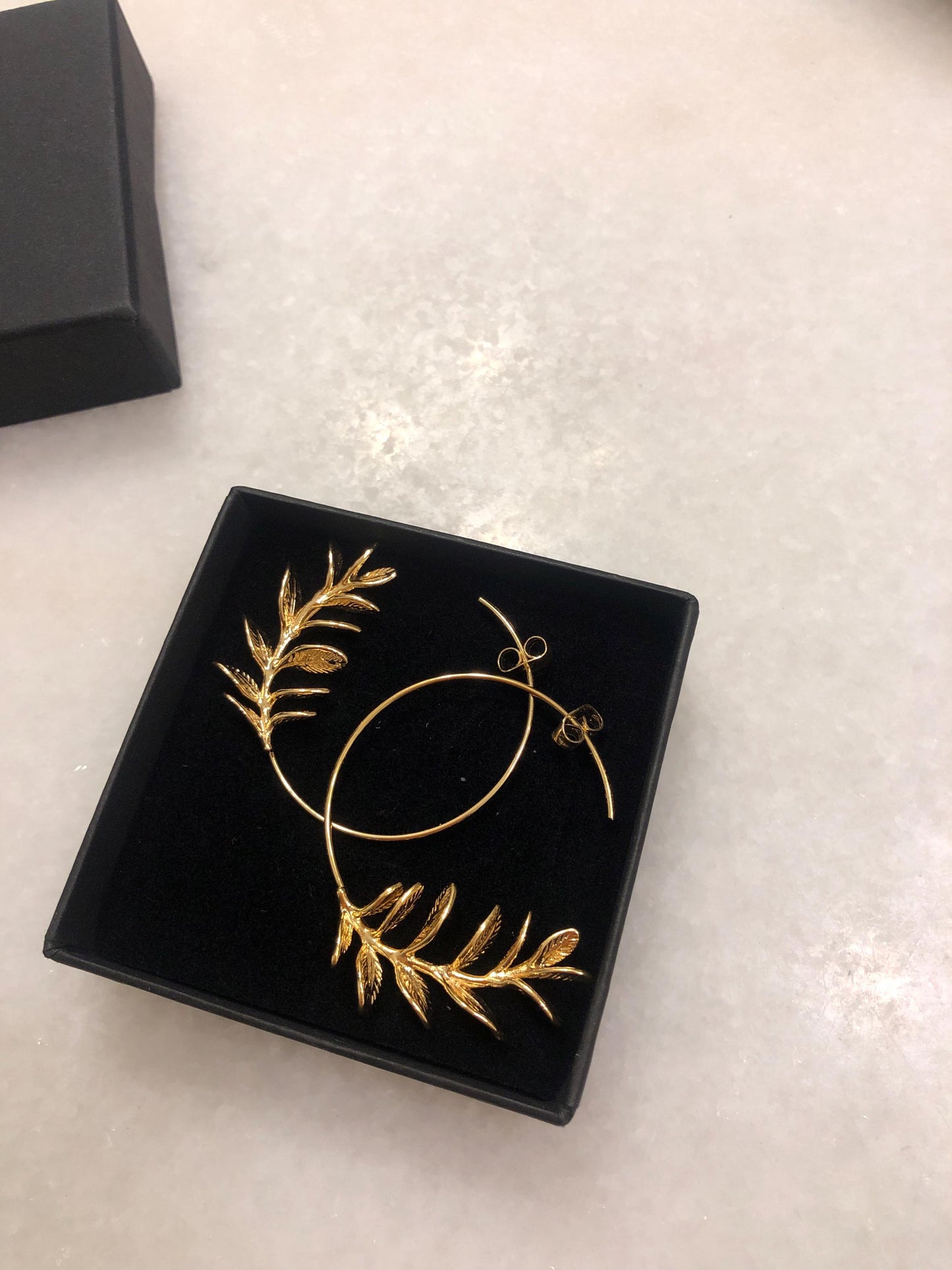 Rosemary Leaf Hoop Earrings, Gold Silver Leaf Hoop Earrings, Realistic Twig Branch Earrings, Gift for Best Friend, 30th Birthday Gift