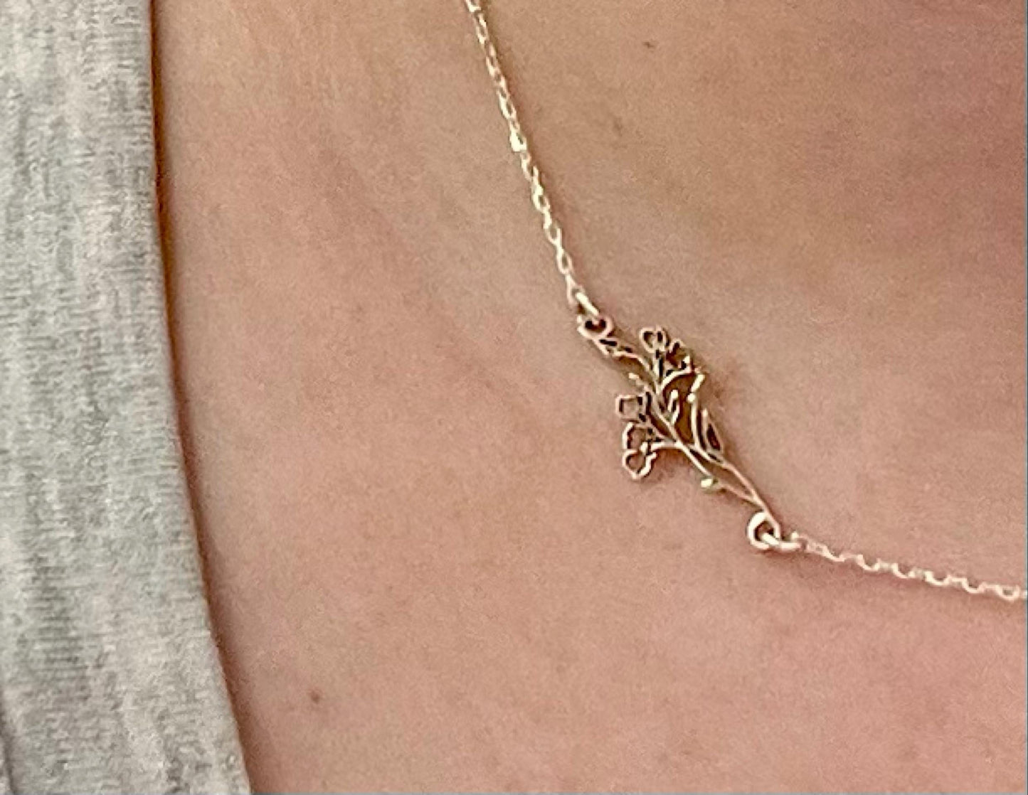 Personalized Birth Flower Necklace, 925 Sterling Silver Birth Month Flower Pendant, Sideway Floral Necklace, Gift For Her, Gift For Xmas
