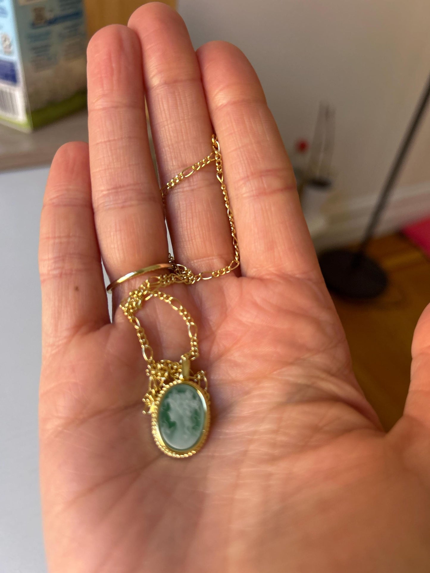 Cameo Necklace, Gold Necklace, Agate Necklace, Vintage jewelry, Cameo Pendant, Vintage Necklace, Vintage jewelry, Victorian necklace Gift