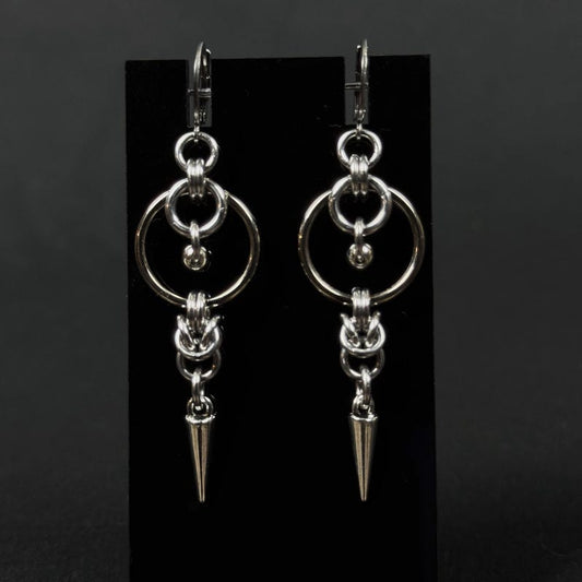 Spiked Byzantine Chainmail Earrings: Gothic Double O Design for Edgy Fashion Enthusiasts