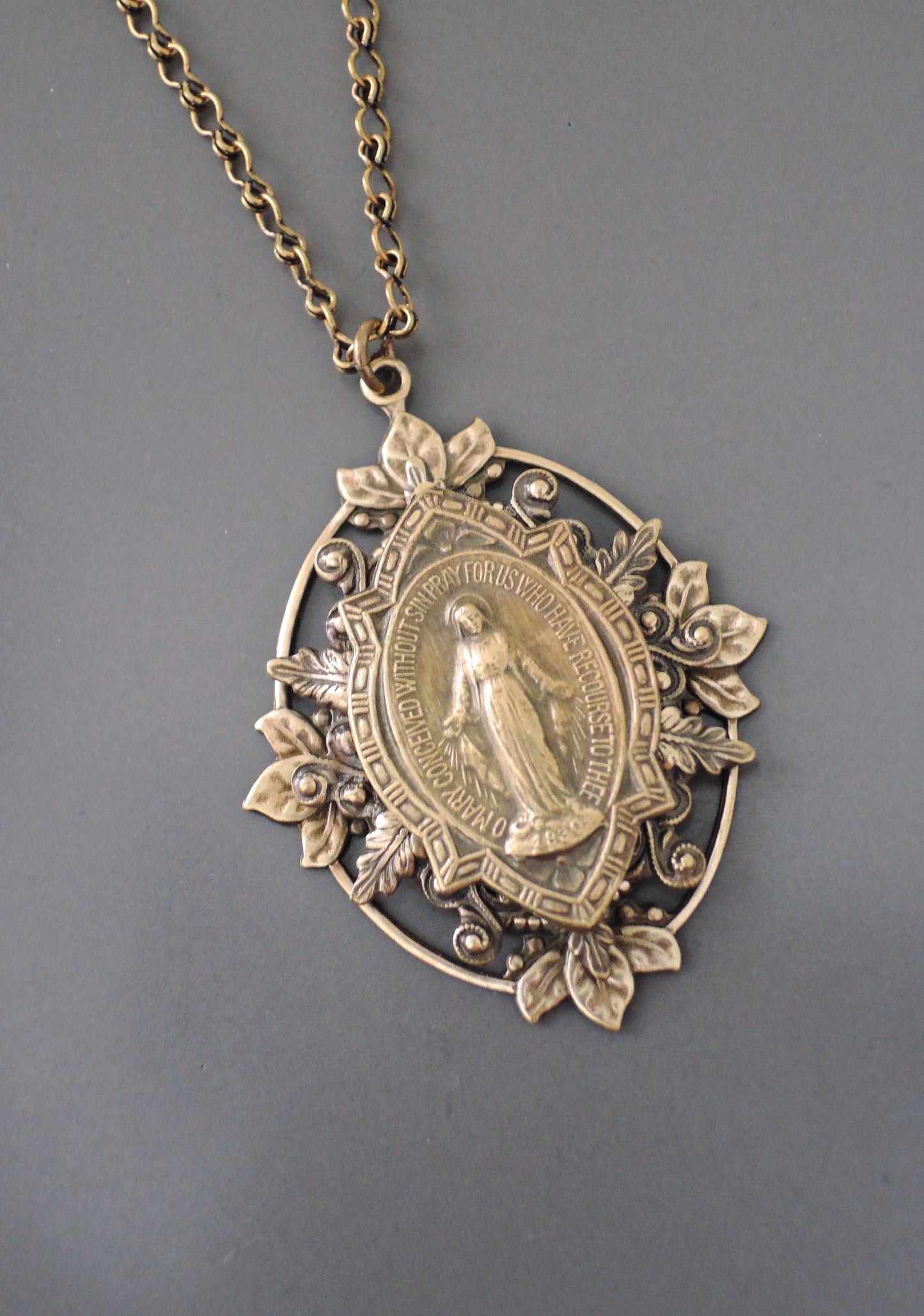Vintage Jewelry - Vintage Brass Necklace - Mother Mary Necklace - Catholic jewelry - Spiritual Jewelry - Chloe's Vintage Jewelry