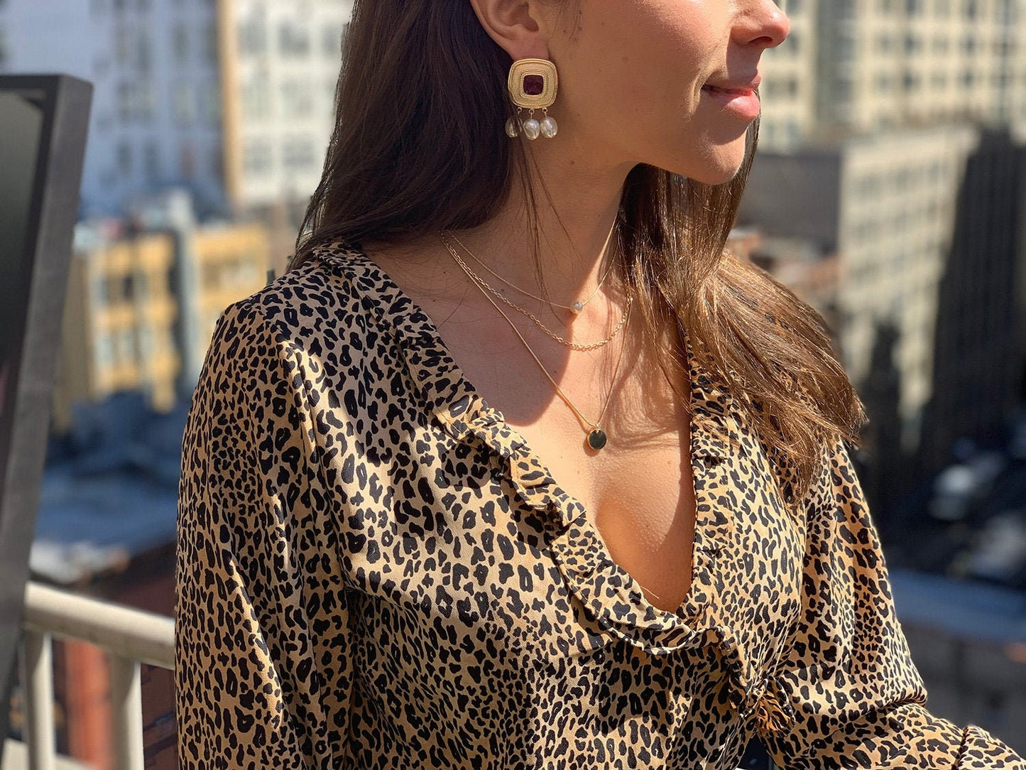 Square drop pearl earrings - Vintage style pearl earrings - Unique earrings - Pearl dangle earrings -Vintage gold earrings MK