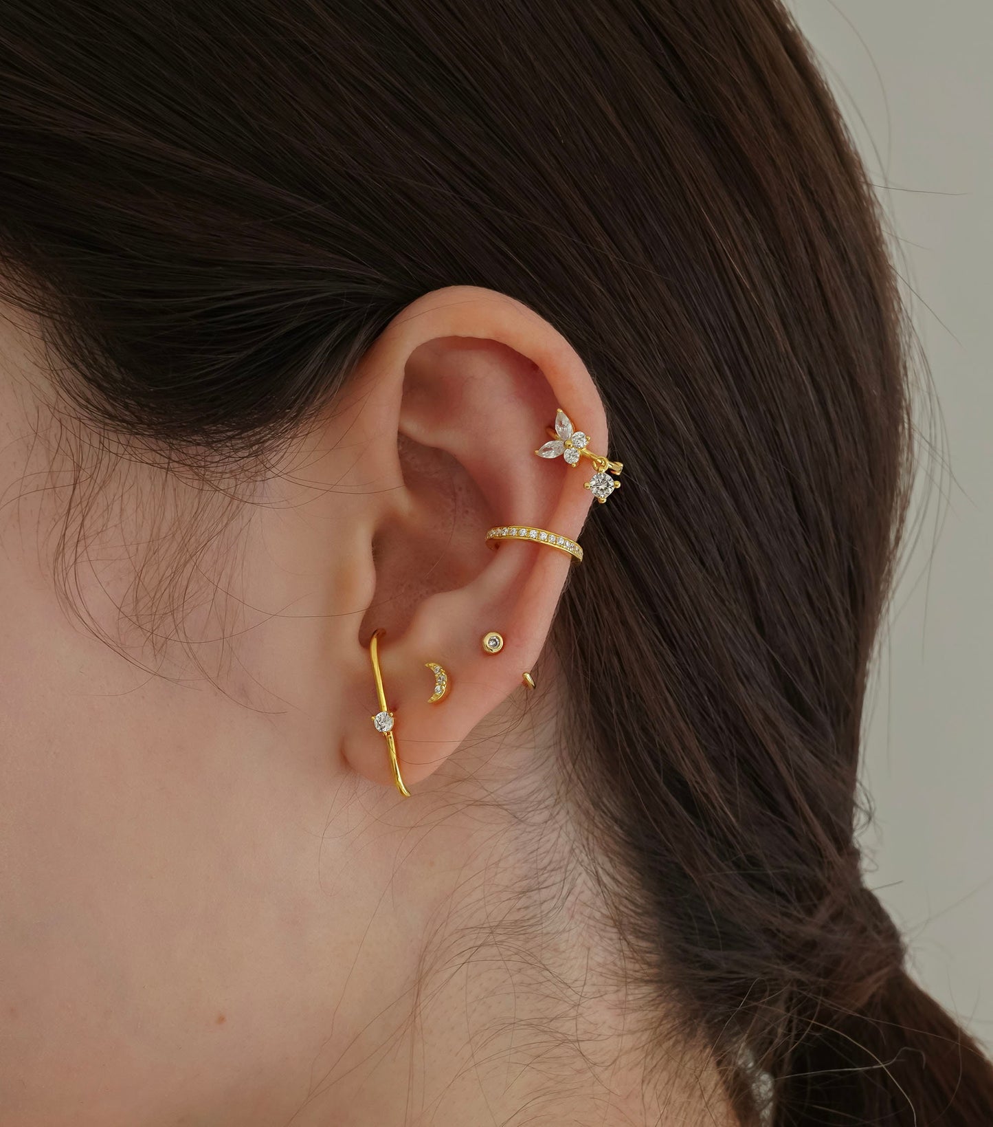 Butterfly hoop earrings - Cartilage hoop earrings - Cz dangle charm hoops - Cz earrings - Minimalist earrings - Tiny Hoop Earrings