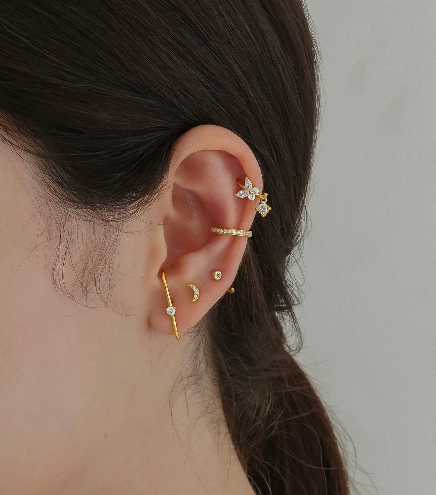 Butterfly hoop earrings - Cartilage hoop earrings - Cz dangle charm hoops - Cz earrings - Minimalist earrings - Tiny Hoop Earrings