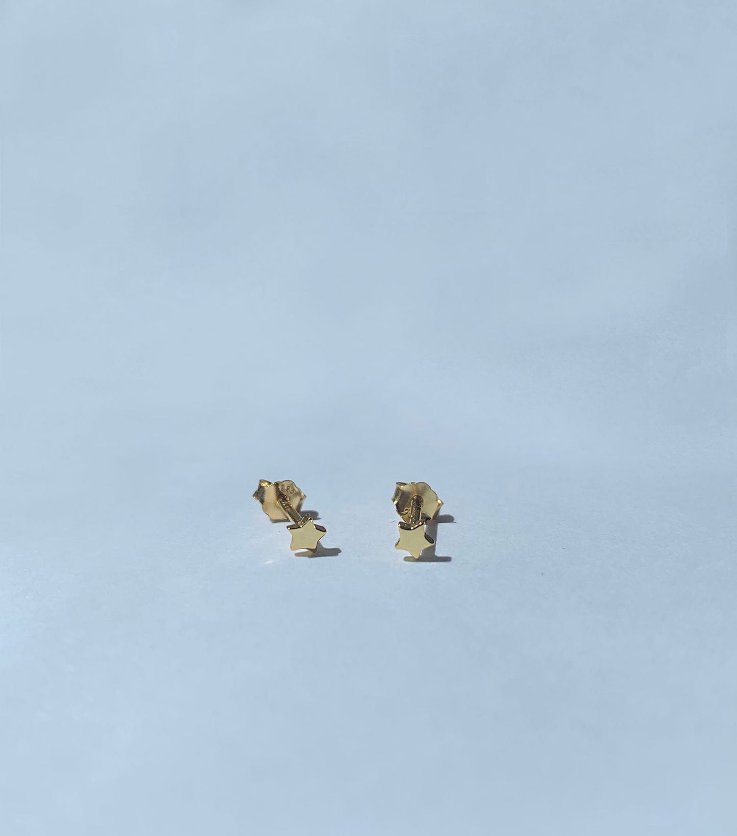 Tiny Star stud earrings - Dainty stud earrings - Sterling silver stud earrings