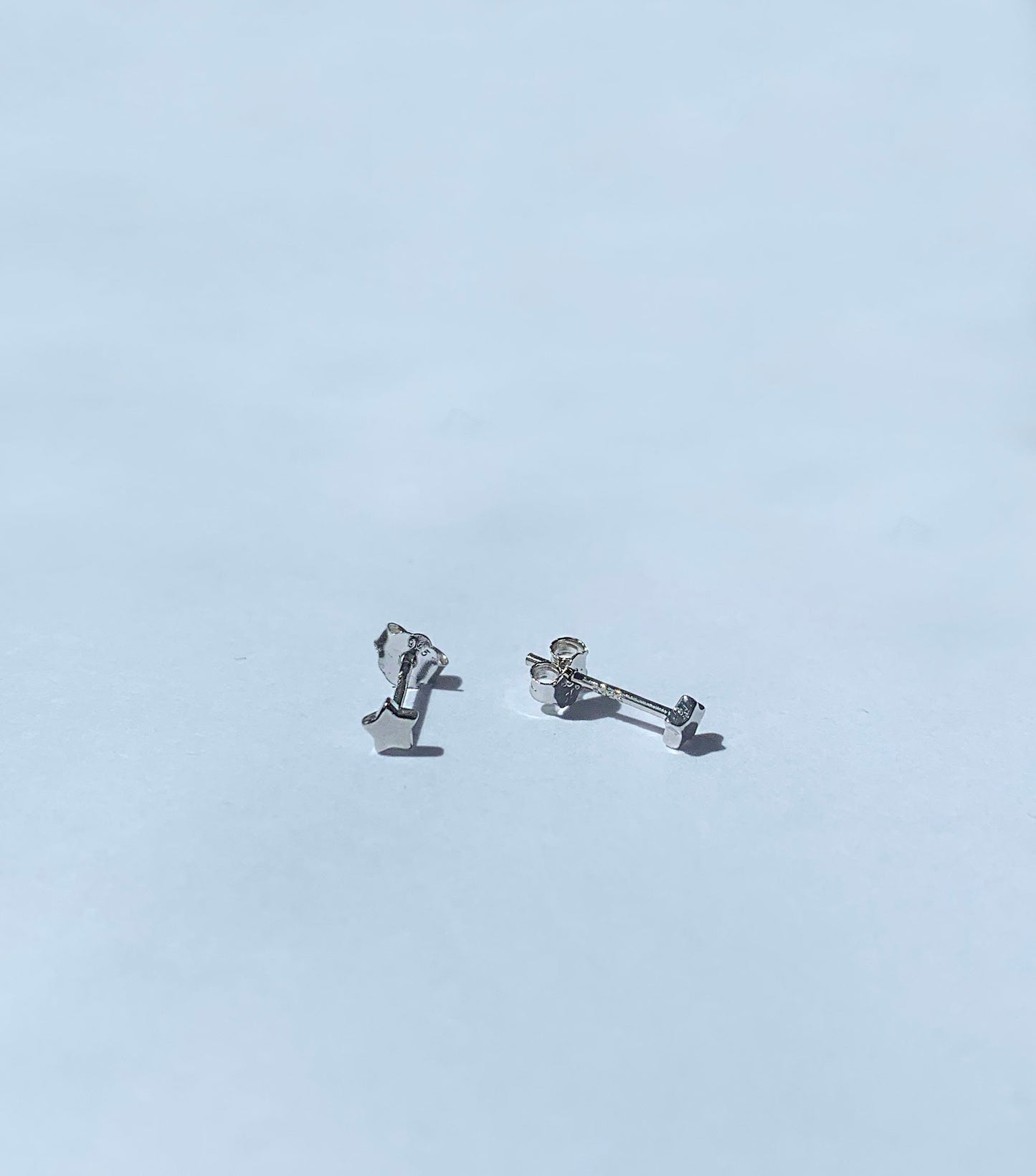 Tiny Star stud earrings - Dainty stud earrings - Sterling silver stud earrings