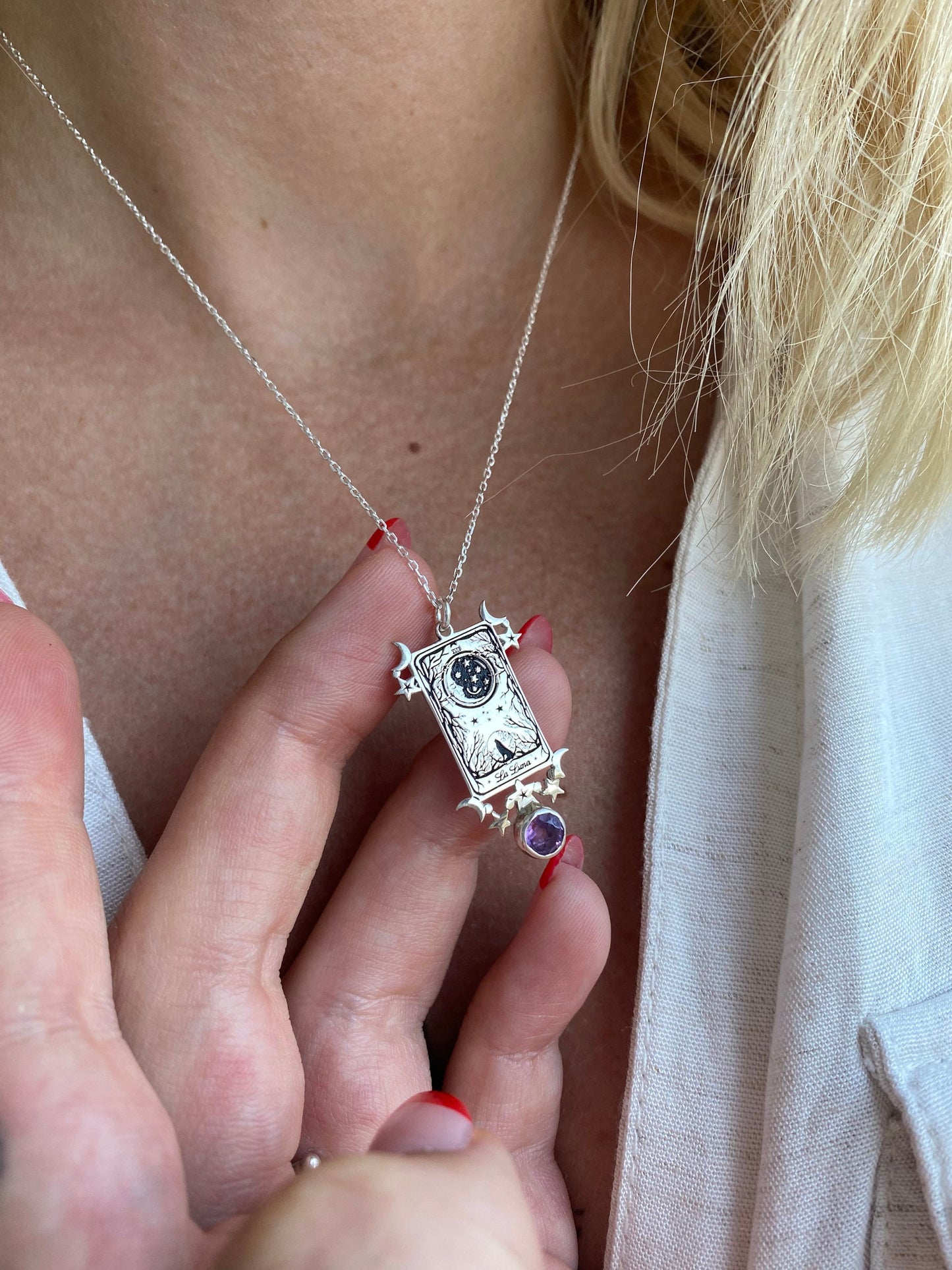Tiny La luna ( Linerworks design) with amethyst stone 925 silver necklace