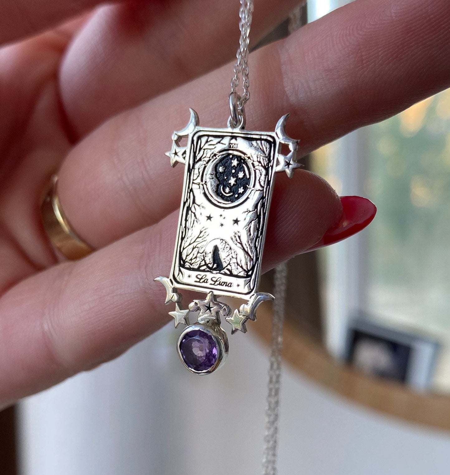 Tiny La luna ( Linerworks design) with amethyst stone 925 silver necklace