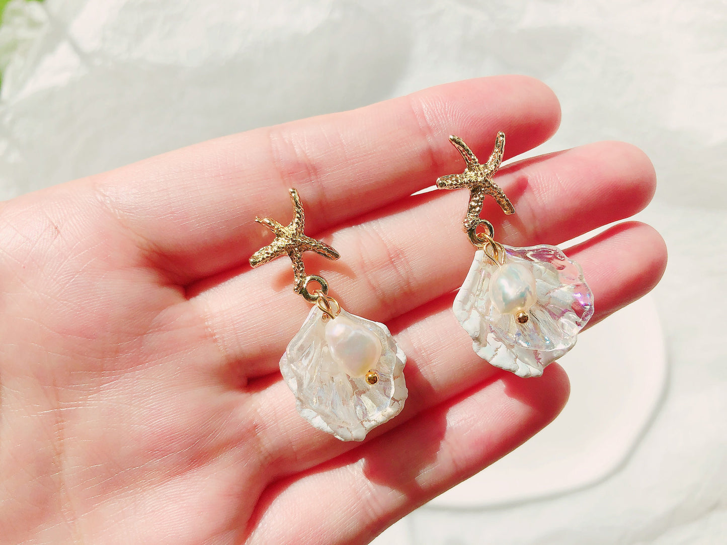 Gold Starfish Earrings/Sea Shell Pearl Dangle Earrings/Starfish With Seashell Earrings/Summer Earrings/Beach and Tropical Gifts