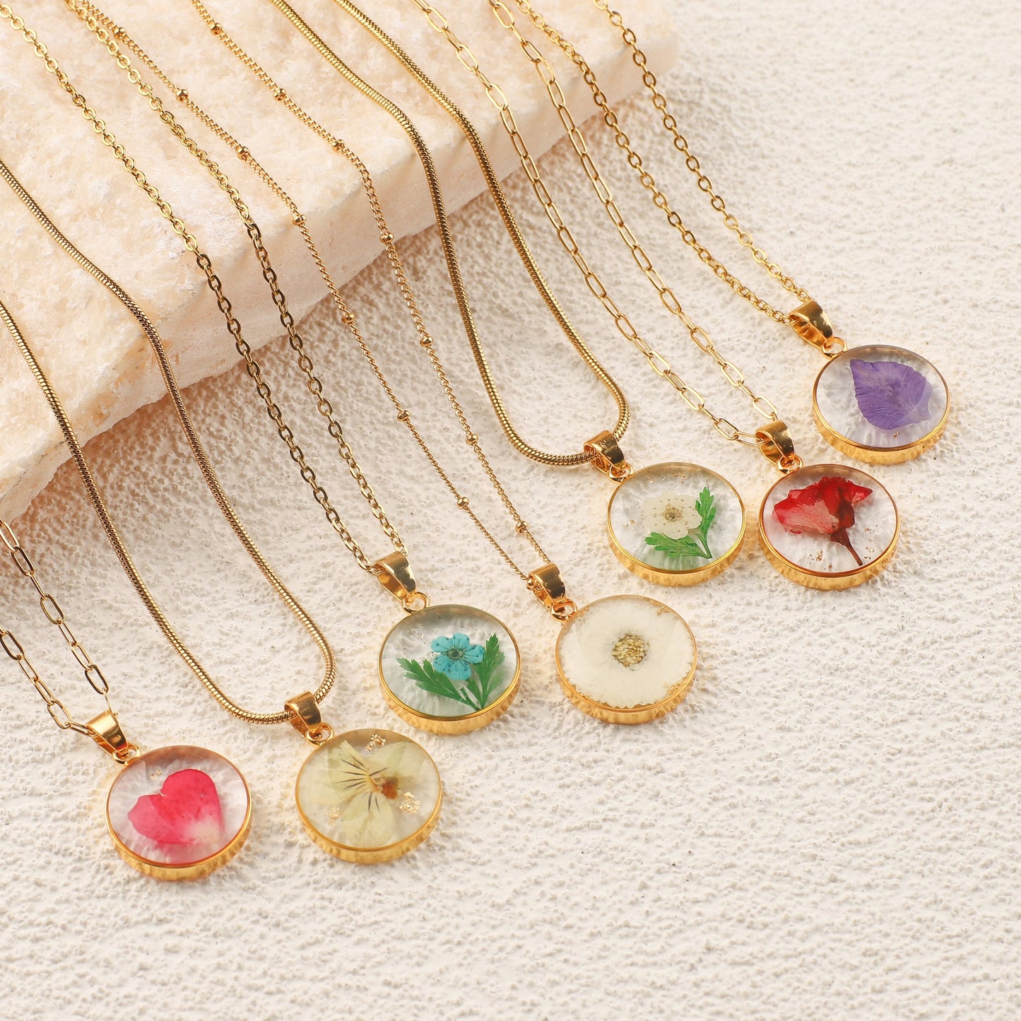 Birth Month Flower Necklace for Women, Personalized Birth Flower Necklace, Pressed Floral Necklace, Birthday Gift for Her, Resin Jewelry