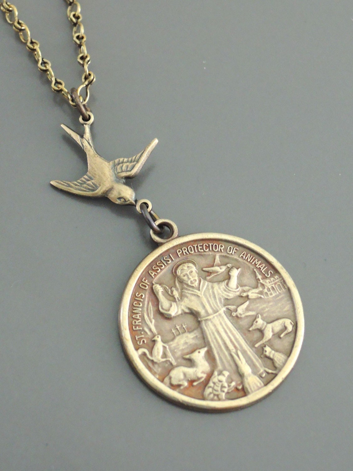 Vintage Jewelry - Vintage Necklace - Saint Francis necklace - Brass Necklace - Religious jewelry - Catholic necklace - handmade jewelry