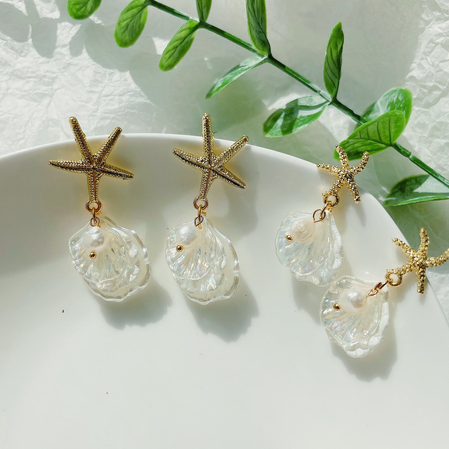 Gold Starfish Earrings/Sea Shell Pearl Dangle Earrings/Starfish With Seashell Earrings/Summer Earrings/Beach and Tropical Gifts