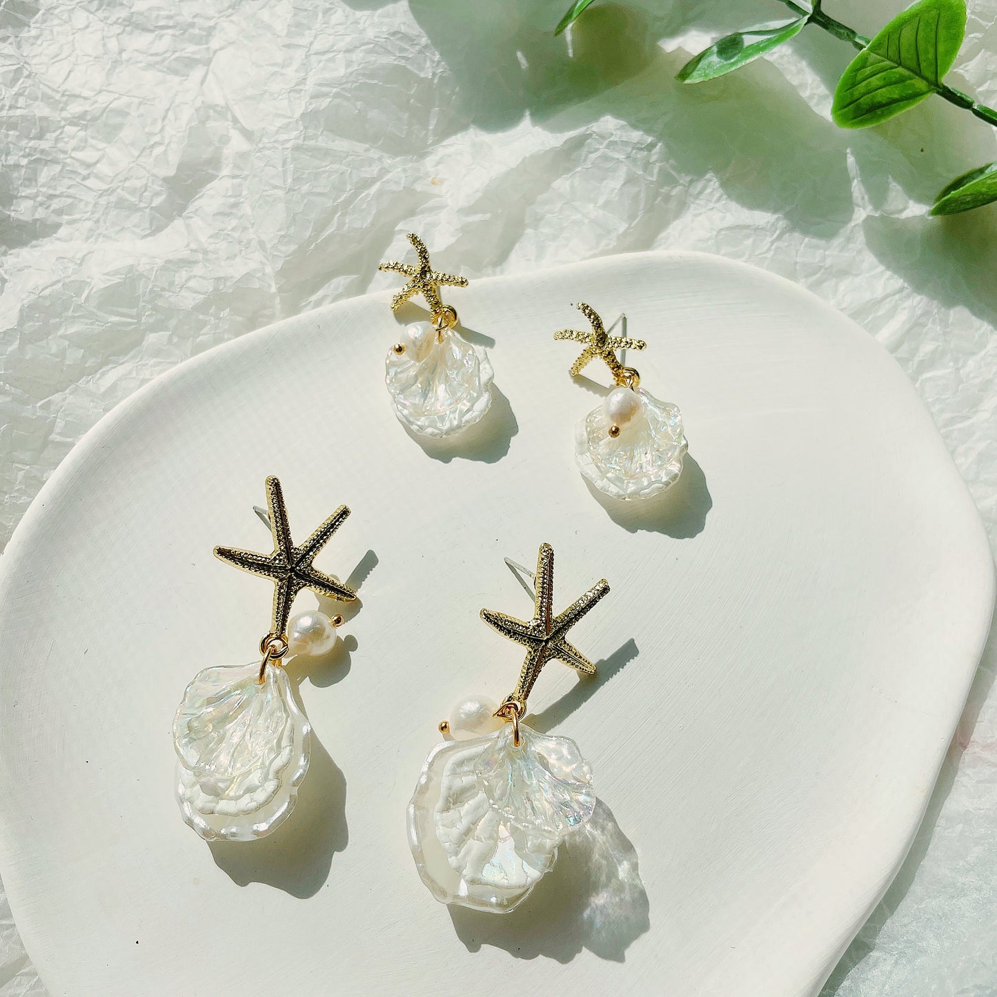 Gold Starfish Earrings/Sea Shell Pearl Dangle Earrings/Starfish With Seashell Earrings/Summer Earrings/Beach and Tropical Gifts
