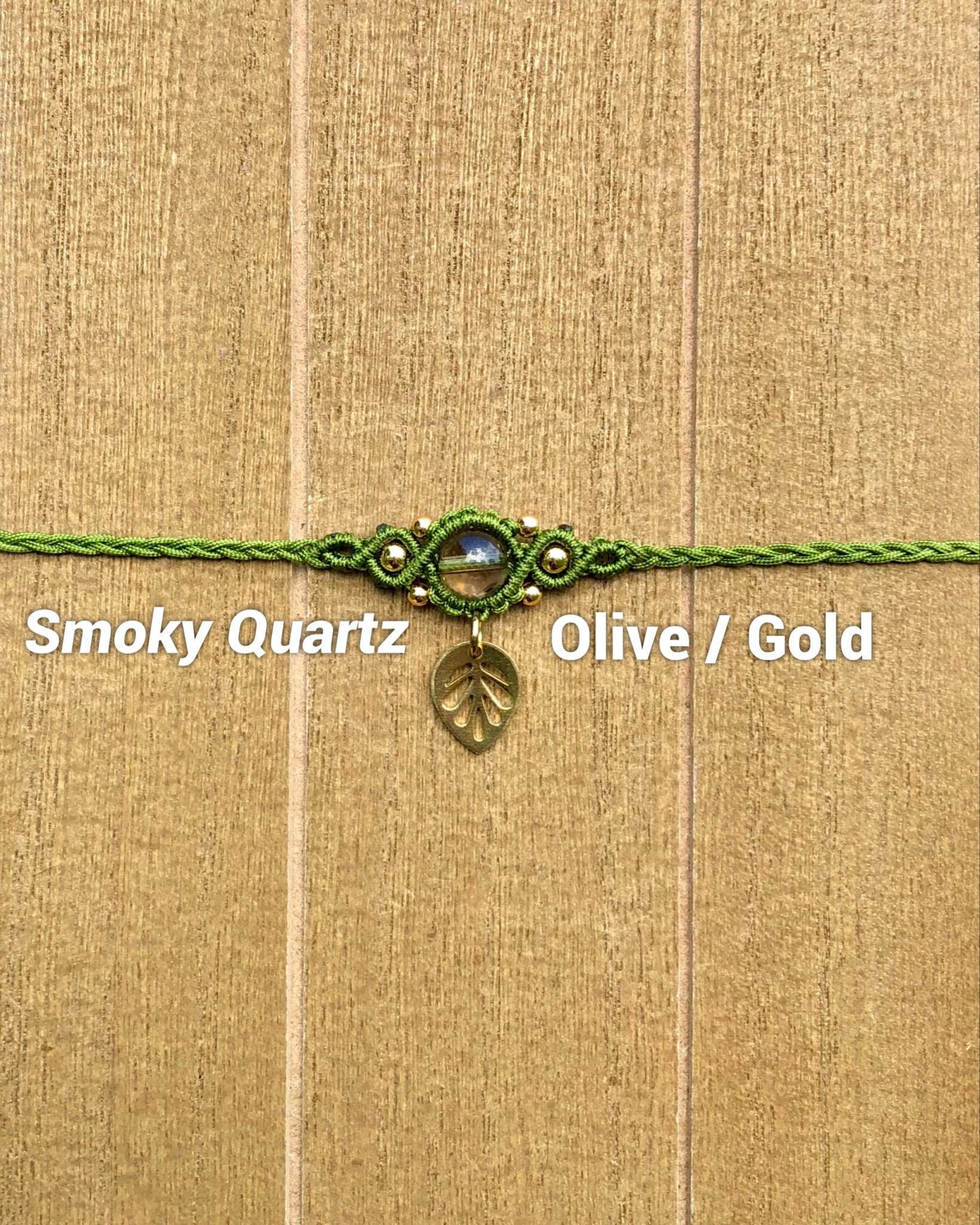 Leaf - Healing Crystal Macrame Choker, boho hippie choker necklace, bohemian jewelry, leaf jewelry, customizable choker, elven jewelry