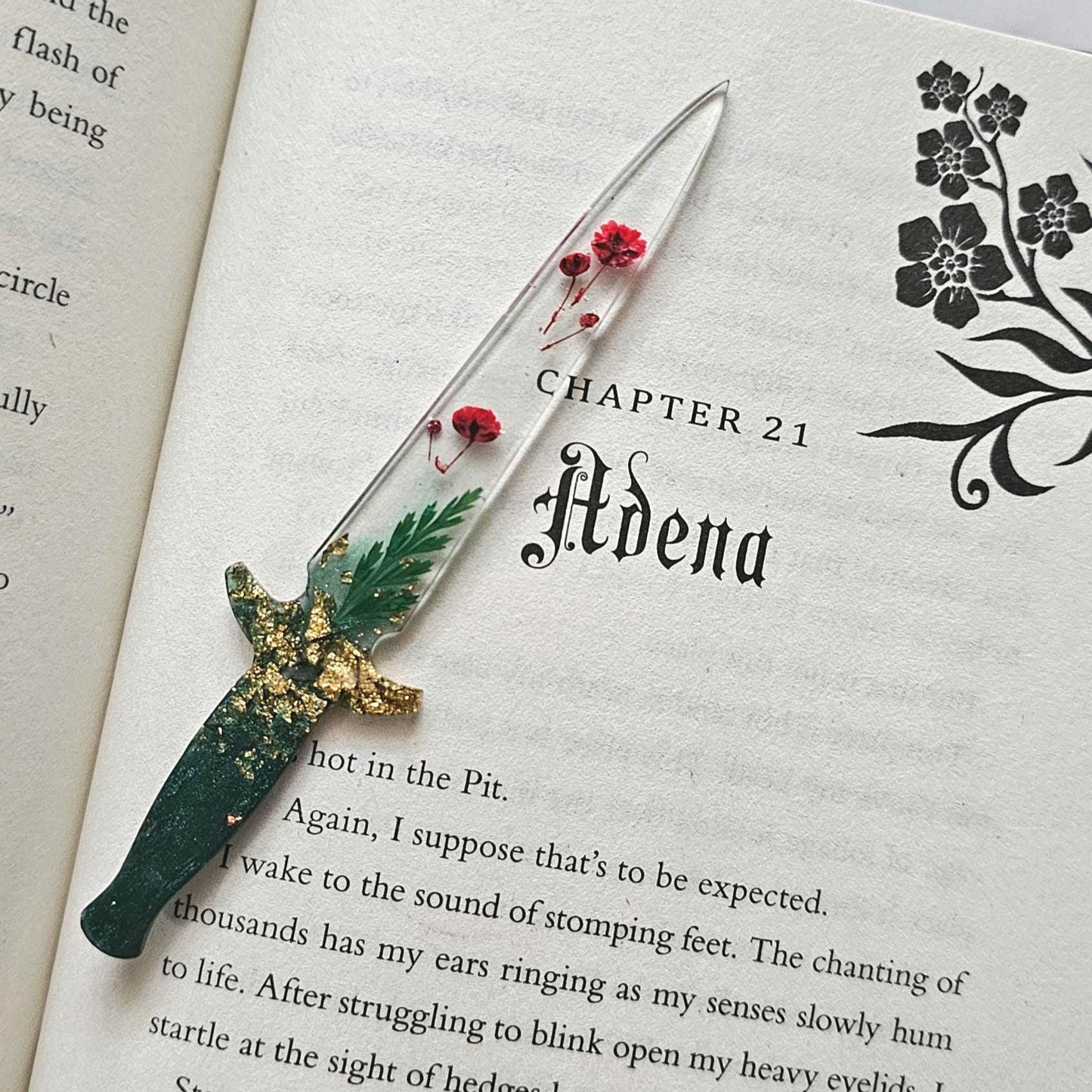 Custom Dagger Bookmark Set - Wedding Party Favors, Book Nook Accessories, Personalize Your Reading Experience