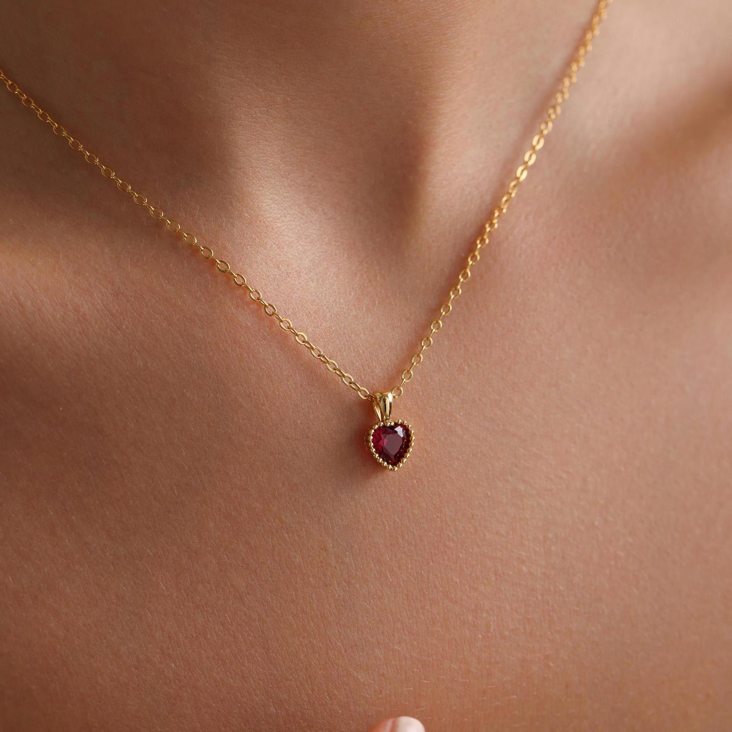 Personalized Tiny Heart Birthstone Necklace, Minimalist Heart Necklace, Love Necklace, Valentine's Day Gift, Christmas Gift, Gift for her