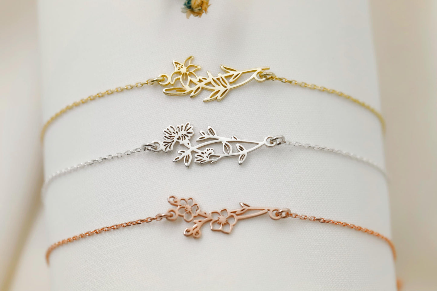 Personalized Birth Flower Necklace, 925 Sterling Silver Birth Month Flower Pendant, Sideway Floral Necklace, Gift For Her, Gift For Xmas