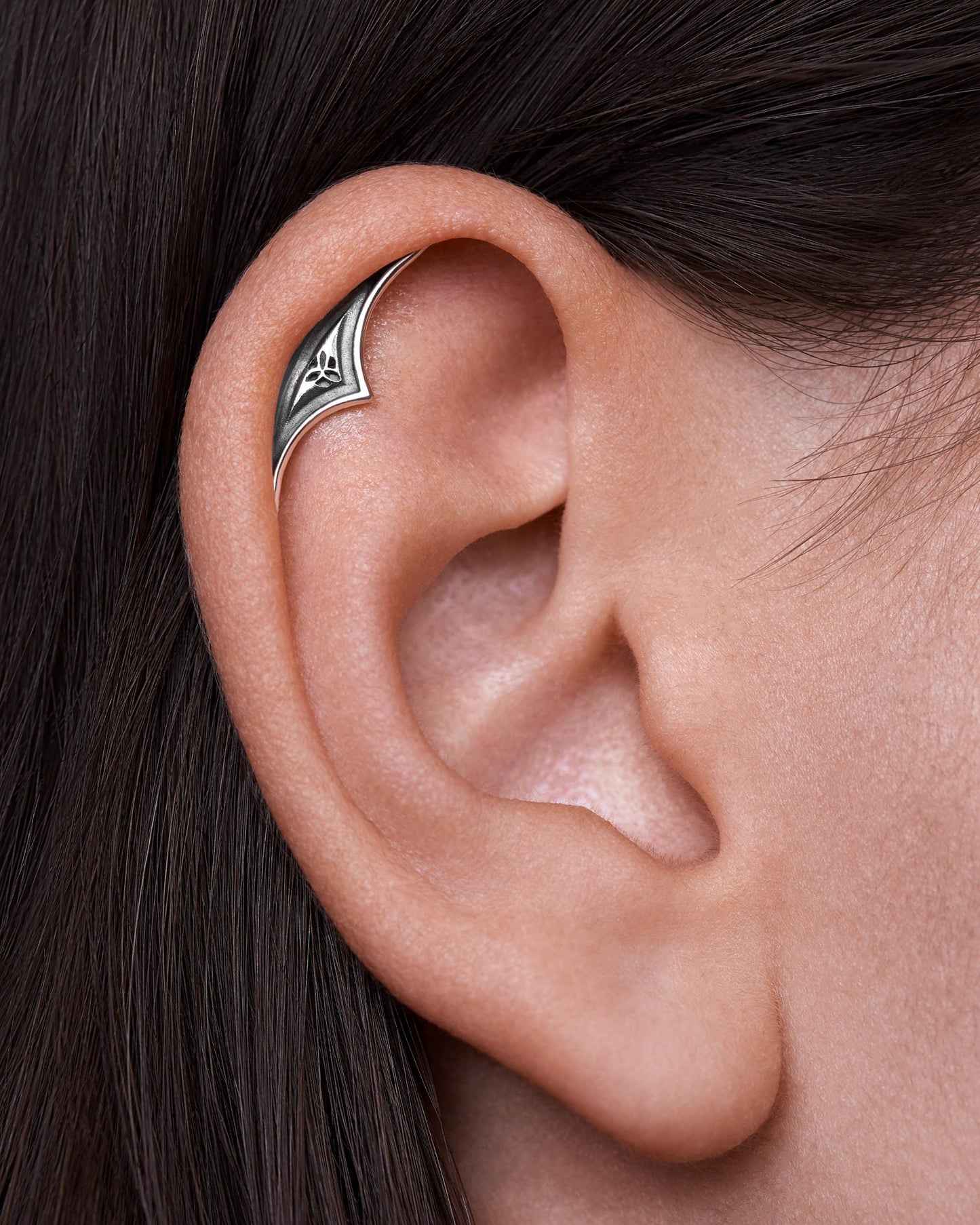 Goth Hidden Helix Earring • Cartilage Helix Piercing 18G 16G •  Dark Silver Jewelry • Gothic Jewelry Punk Tattoo Medieval Earring • CRT021